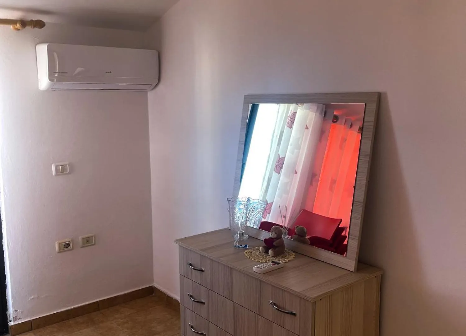 Rokes Cozy Corner Otel Golem  0*, Golem (Tirana)